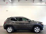 Used 2019 Jeep Compass Latitude image 2