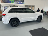 Used 2021 Jeep Grand Cherokee Laredo X image 4