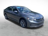 Certified 2024 Volkswagen Jetta SE w/ Panoramic Sunroof Package image 3