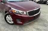 Used 2018 Kia Sedona LX image 4