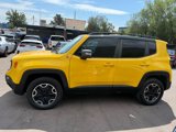 Used 2017 Jeep Renegade Trailhawk image 3
