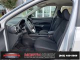 Used 2022 Nissan Kicks SV image 3