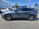 Used 2021 Toyota Venza LE image 4