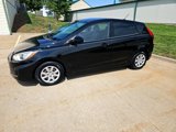 Used 2012 Hyundai Accent GS image 2