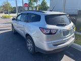Used 2017 Chevrolet Traverse LT image 3