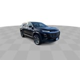 Used 2025 Chevrolet Equinox LT w/ Safety and Technology Package image 2
