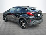 Used 2022 Toyota C-HR XLE image 5