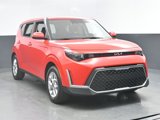 New 2025 Kia Soul S image 2