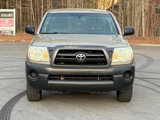 Used 2006 Toyota Tacoma 2WD Regular Cab image 2