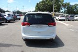 Used 2018 Chrysler Pacifica Limited w/ Advanced Safetytec Group image 4