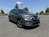 Used 2018 Nissan Rogue SL w/ Premium Package image 2