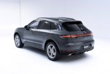 Certified 2021 Porsche Macan image 3