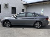 Used 2021 Volkswagen Jetta SEL image 2