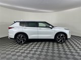 Used 2022 Mitsubishi Outlander SE image 4