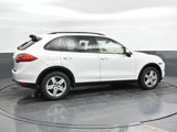 Used 2013 Porsche Cayenne S image 2