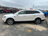 Used 2017 Lincoln MKT AWD w/ Technology Package image 6