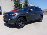 Used 2017 Jeep Grand Cherokee Trailhawk image 2