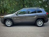 Used 2016 Jeep Cherokee Latitude w/ Cold Weather Group image 2