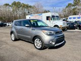 Used 2017 Kia Soul + image 3