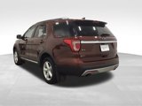 Used 2016 Ford Explorer XLT w/ Equipment Group 201A image 3