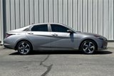 Used 2022 Hyundai Elantra Limited image 4