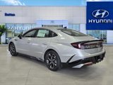 New 2025 Hyundai Sonata SEL image 3
