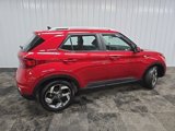 Used 2022 Hyundai Venue Limited image 3