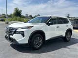 Used 2024 Nissan Rogue S image 2