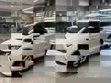 Used 2022 Chrysler Voyager LX image 2