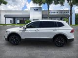 Used 2022 Volkswagen Tiguan SE image 2
