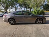 Used 2018 Toyota Camry SE image 4