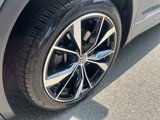 Certified 2022 Volkswagen Tiguan SEL R-Line image 2