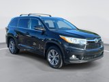 Used 2014 Toyota Highlander XLE image 3