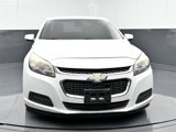 Used 2015 Chevrolet Malibu LT image 2