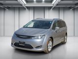 Used 2017 Chrysler Pacifica Touring-L Plus w/ Tire & Wheel Group image 3