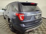 Used 2017 Ford Explorer XLT image 4