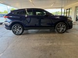 Used 2023 Toyota Venza LE image 5