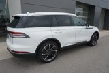 Used 2023 Lincoln Aviator Reserve w/ Equipment Group 201A image 4