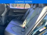 Used 2018 Toyota Camry SE image 3