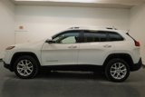Used 2018 Jeep Cherokee Latitude w/ Cold Weather Group image 5