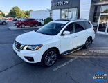 Used 2017 Nissan Pathfinder Platinum image 6