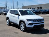 Certified 2023 Jeep Compass Latitude image 3