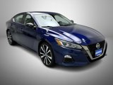 Used 2020 Nissan Altima 2.5 SR w/ Premium Package image 3
