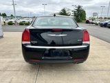 Used 2018 Chrysler 300 Limited image 6