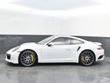 Used 2017 Porsche 911 4 Coupe image 4