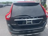 Used 2017 Volvo XC60 T5 Inscription w/ Preferred Option Package image 3
