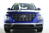 Used 2023 Hyundai Venue Limited image 6