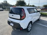 Used 2015 Kia Soul + image 3