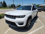 Certified 2023 Jeep Grand Cherokee Limited image 6
