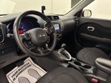 Used 2017 Kia Soul + image 4